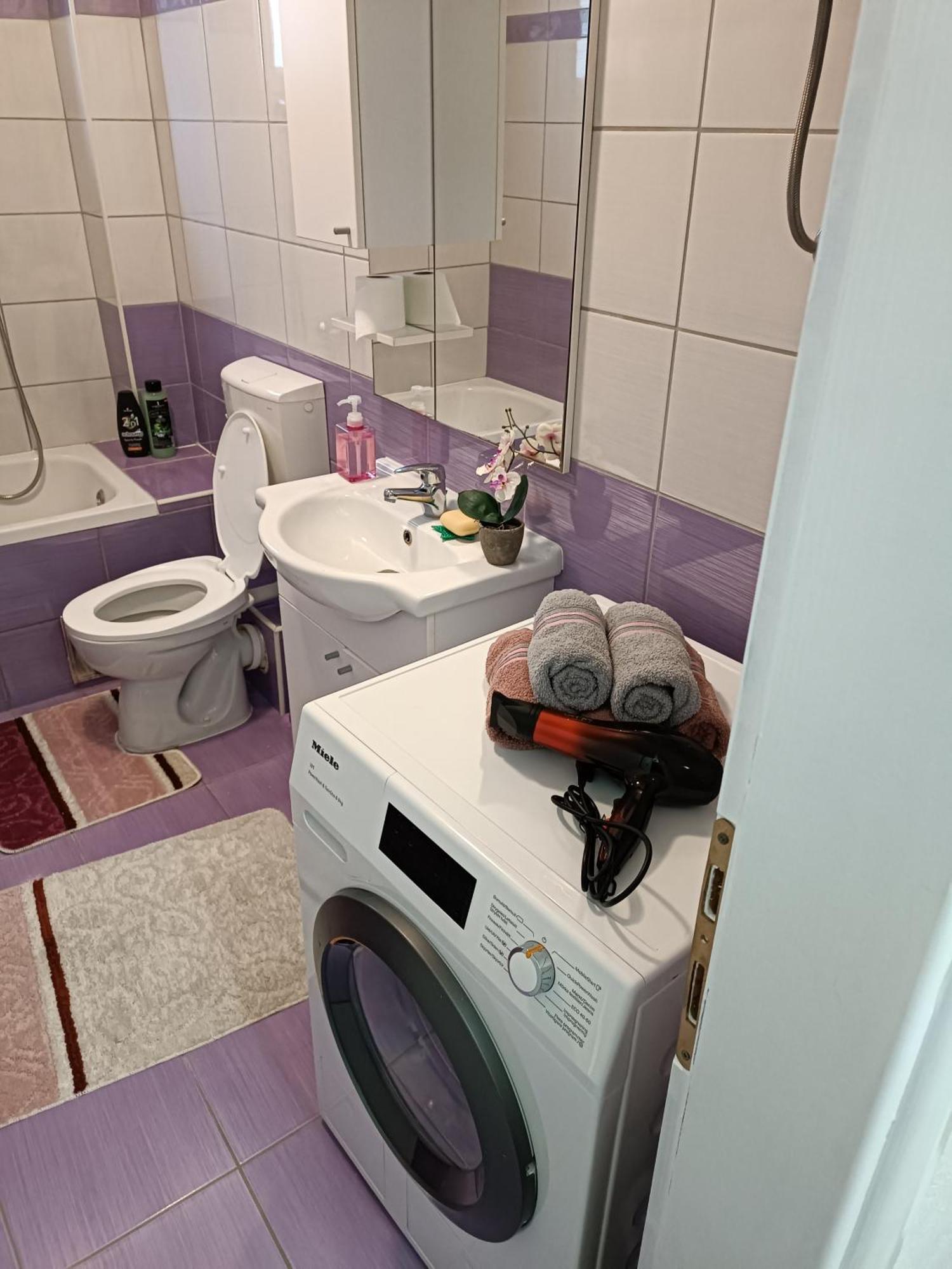 Holiday Konjic Apartment Buitenkant foto
