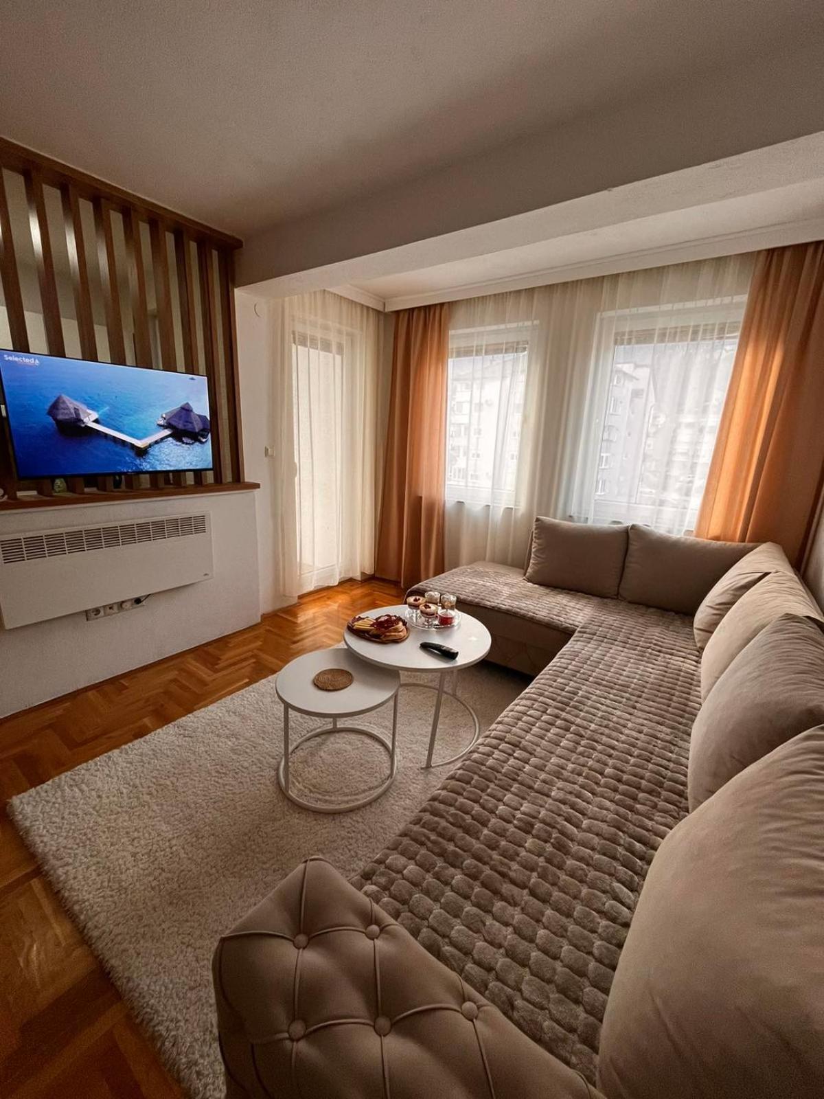 Holiday Konjic Apartment Buitenkant foto