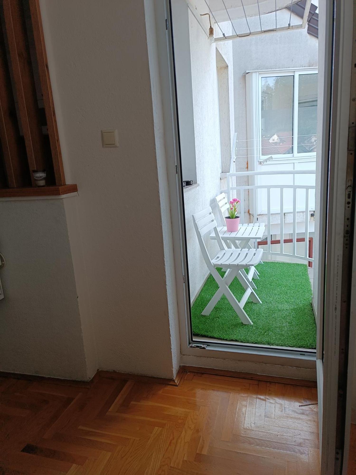Holiday Konjic Apartment Buitenkant foto